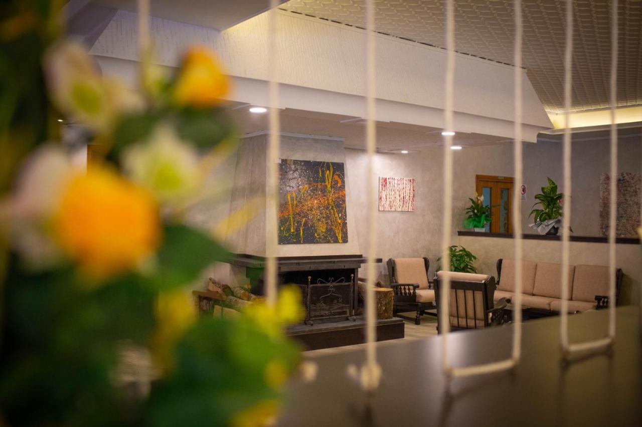 Sport Hotel & Residence Il Bivacco Del Parco Cutura Eksteriør billede